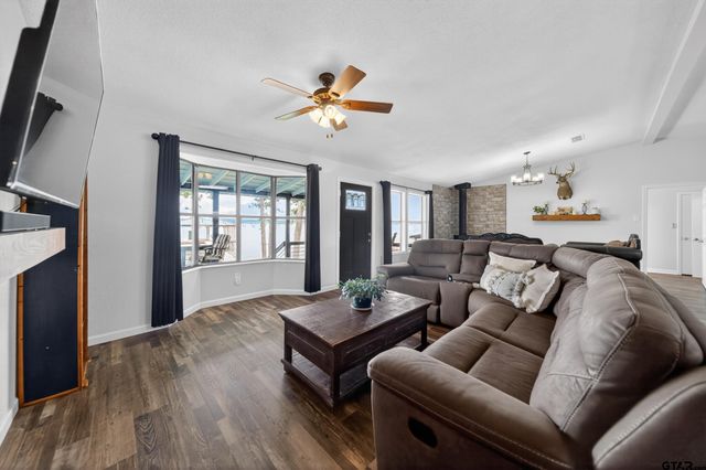 23363 Wateridge Loop, Flint, TX 75762