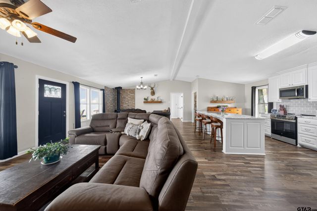 23363 Wateridge Loop, Flint, TX 75762