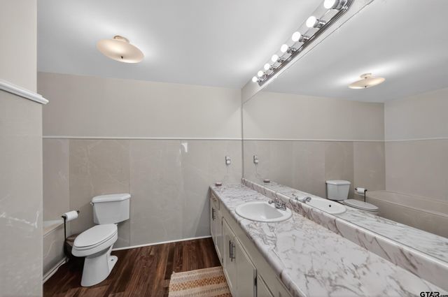 23363 Wateridge Loop, Flint, TX 75762