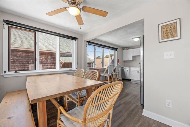 17 5th St, Wareham, MA 02538