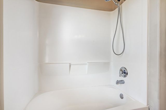 7415 Eagle Crest Avenue NE, Albuquerque, NM 87113