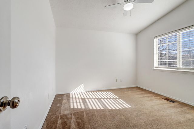 7415 Eagle Crest Avenue NE, Albuquerque, NM 87113