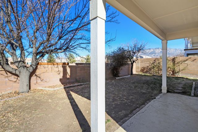 7415 Eagle Crest Avenue NE, Albuquerque, NM 87113