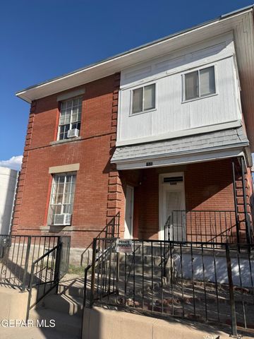 1526 Yandell B, El Paso, TX 79902