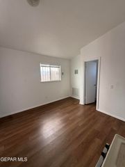 1526 Yandell B, El Paso, TX 79902