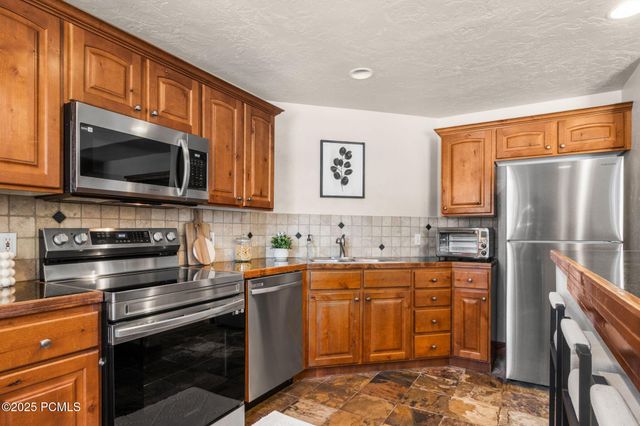 6095 N Fox Pointe Circle A1, Park City, UT 84098