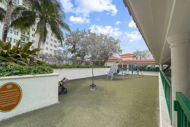 19900 E Country Club Drive 610, Aventura, FL 33180