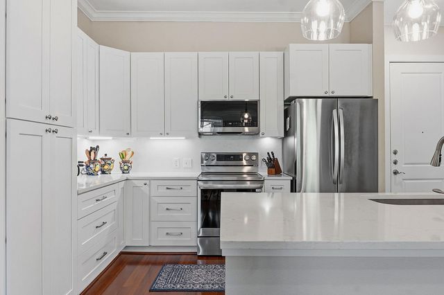 1900 Barton Springs RD 2026, Austin, TX 78704