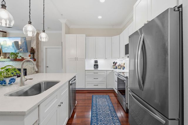1900 Barton Springs RD 2026, Austin, TX 78704