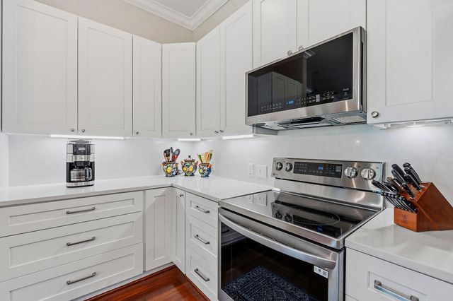 1900 Barton Springs RD 2026, Austin, TX 78704