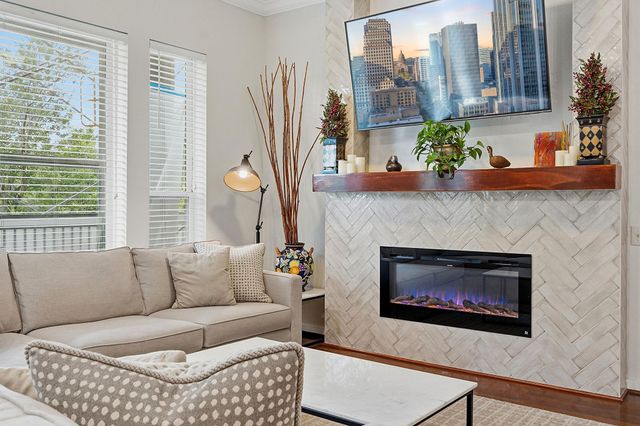 1900 Barton Springs RD 2026, Austin, TX 78704