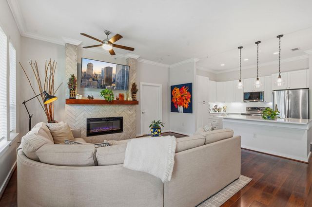1900 Barton Springs RD 2026, Austin, TX 78704