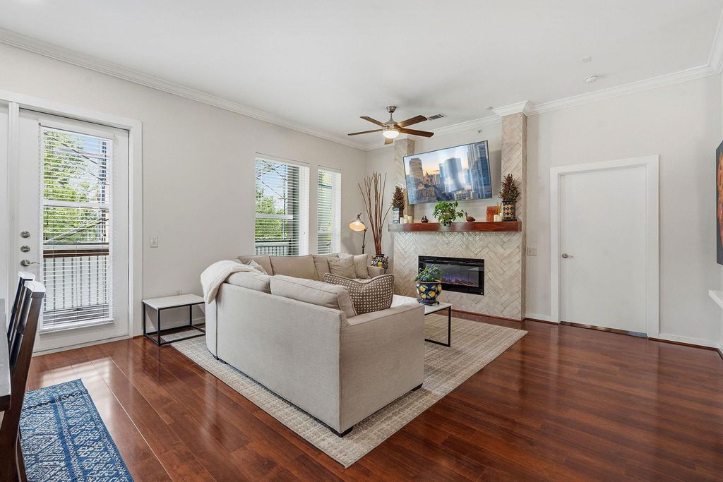 1900 Barton Springs RD 2026, Austin, TX 78704