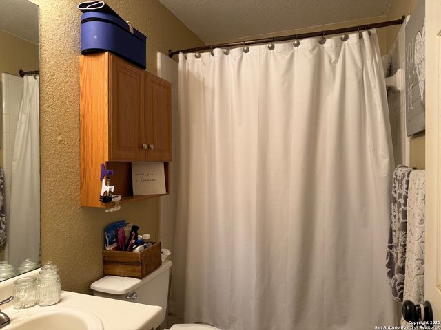 6922 Lunar Way, Converse, TX 78109