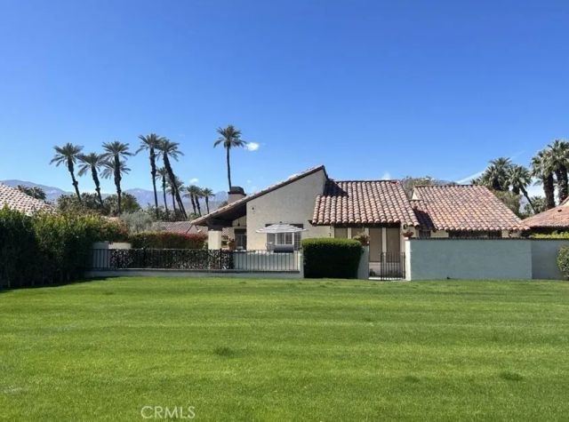22 Calle Escala, Rancho Mirage, CA 92270