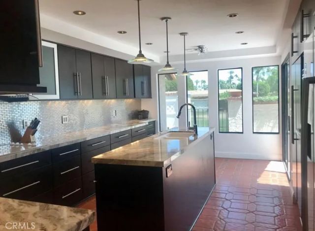 22 Calle Escala, Rancho Mirage, CA 92270