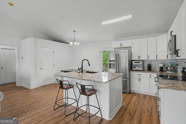 9 Montana Drive, Cedartown, GA 30125
