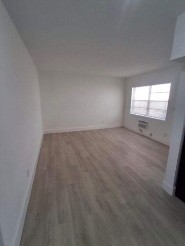 929 NW 3RD Avenue 02, Fort Lauderdale, FL 33311