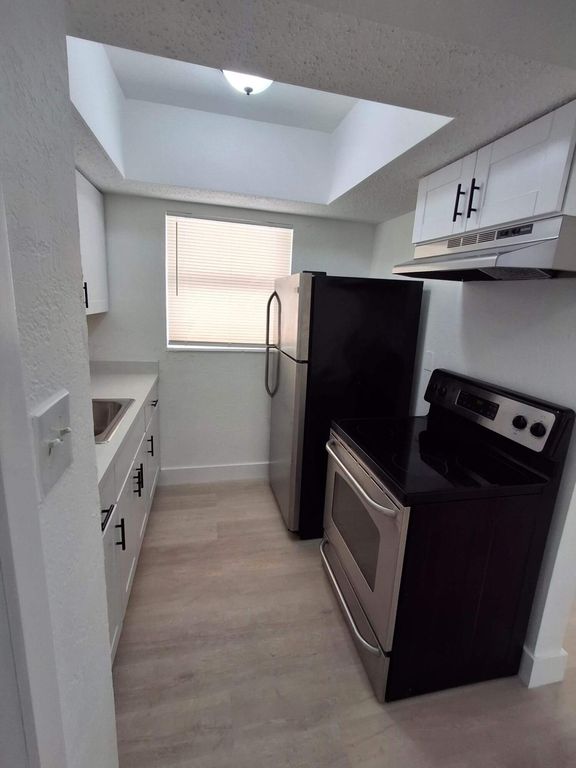 929 NW 3RD Avenue 02, Fort Lauderdale, FL 33311