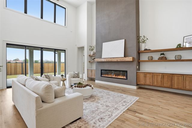 12029 S Vandalia Avenue, Tulsa, OK 74137