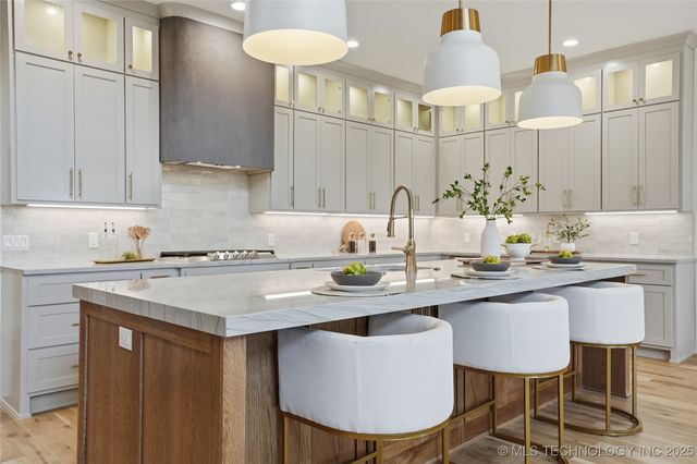 12029 S Vandalia Avenue, Tulsa, OK 74137