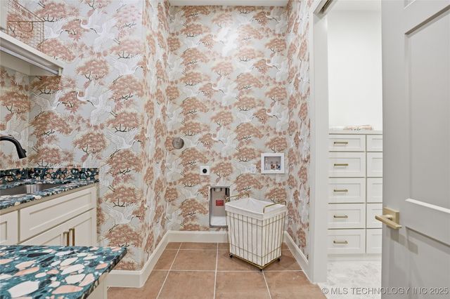 12029 S Vandalia Avenue, Tulsa, OK 74137