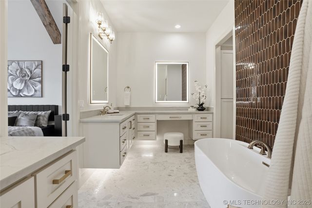 12029 S Vandalia Avenue, Tulsa, OK 74137