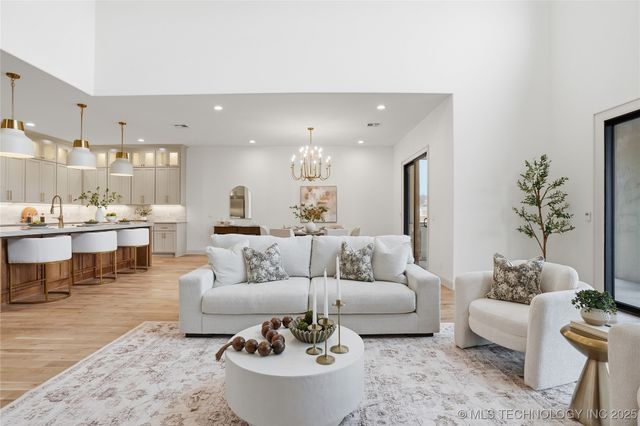 12029 S Vandalia Avenue, Tulsa, OK 74137