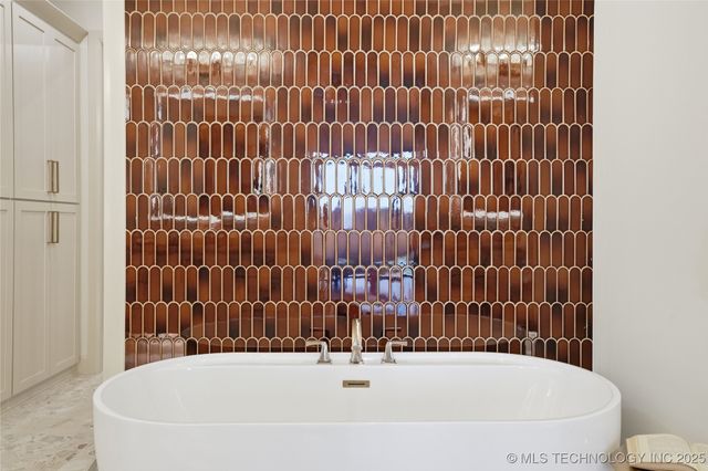 12029 S Vandalia Avenue, Tulsa, OK 74137