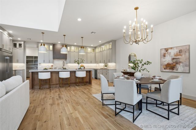 12029 S Vandalia Avenue, Tulsa, OK 74137