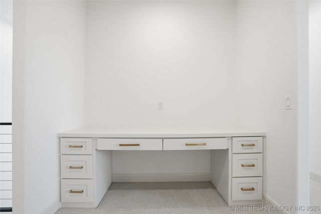 12029 S Vandalia Avenue, Tulsa, OK 74137