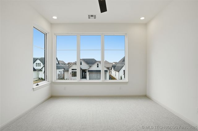 12029 S Vandalia Avenue, Tulsa, OK 74137