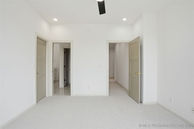 12029 S Vandalia Avenue, Tulsa, OK 74137