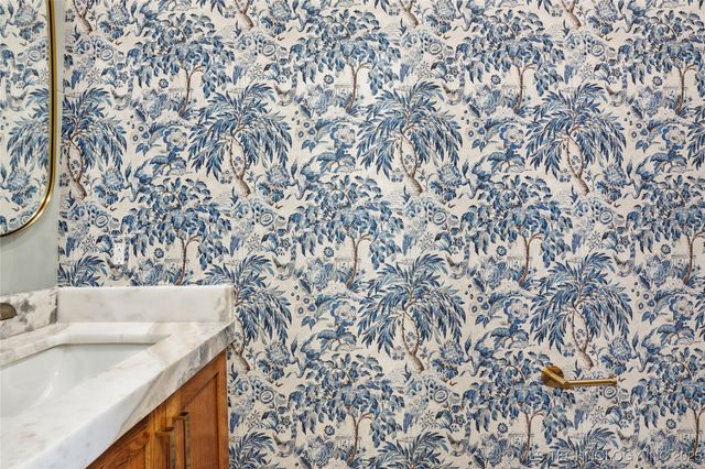 12029 S Vandalia Avenue, Tulsa, OK 74137