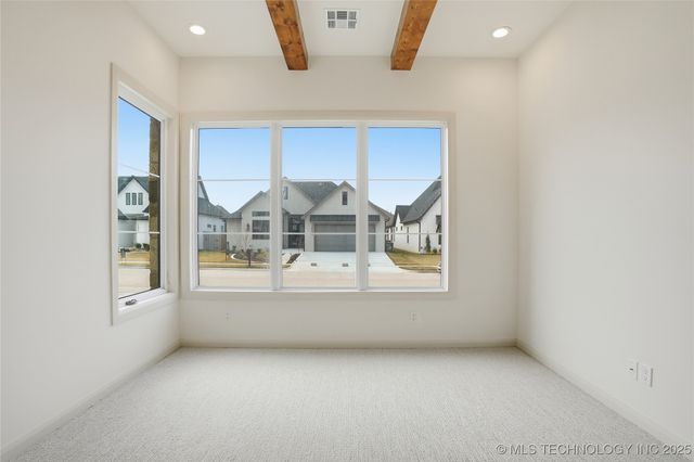 12029 S Vandalia Avenue, Tulsa, OK 74137