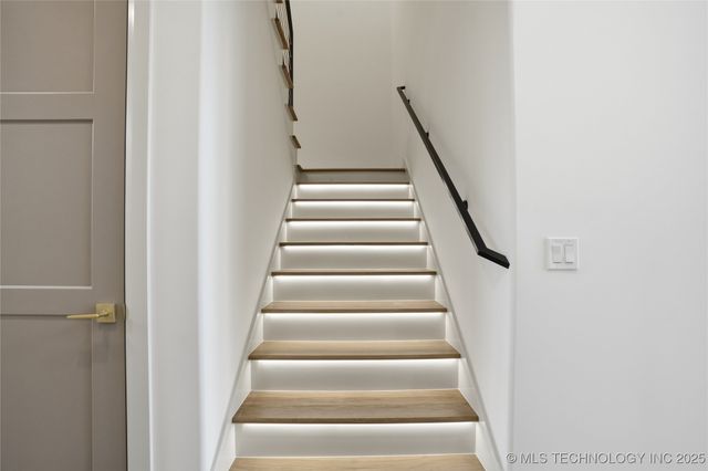 12029 S Vandalia Avenue, Tulsa, OK 74137