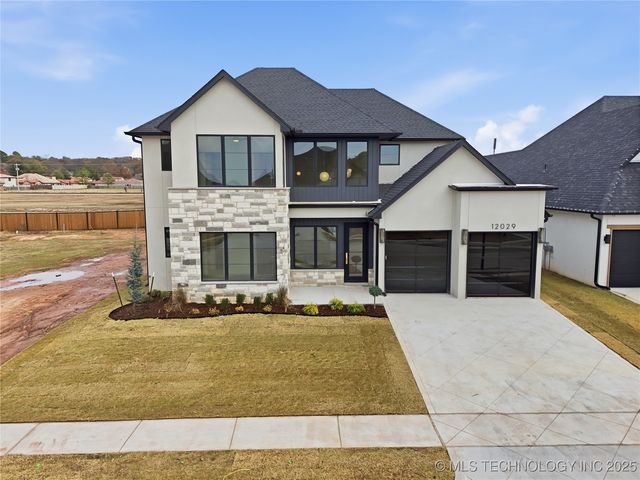 12029 S Vandalia Avenue, Tulsa, OK 74137