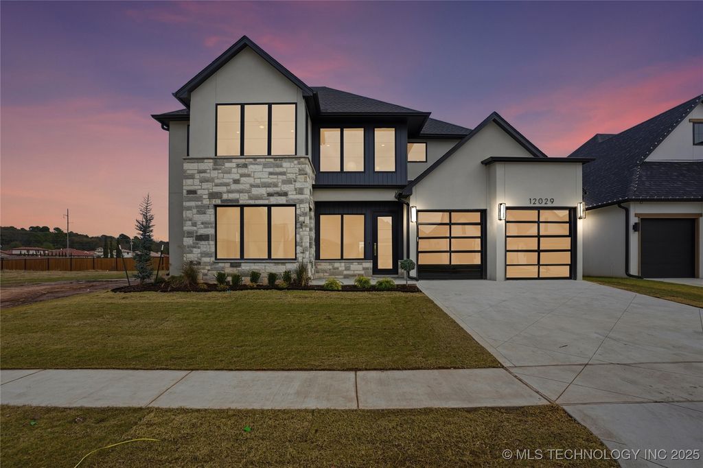 12029 S Vandalia Avenue, Tulsa, OK 74137