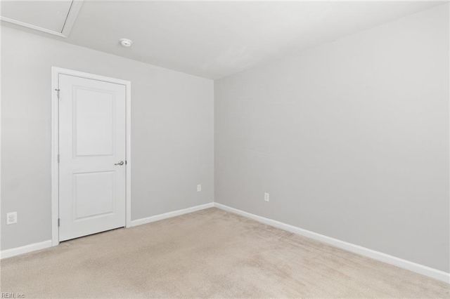 114 Spring Meadow LN, Smithfield, VA 23430