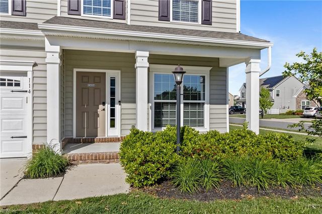 114 Spring Meadow LN, Smithfield, VA 23430