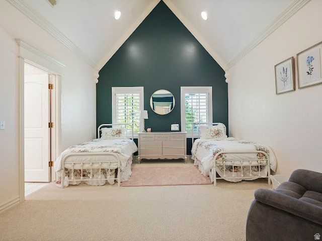 2051 E NORMANDYWOODS CT, Holladay, UT 84117