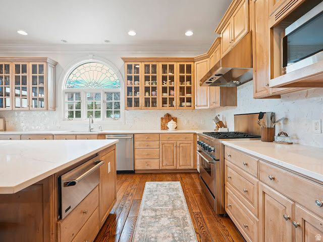 2051 E NORMANDYWOODS CT, Holladay, UT 84117