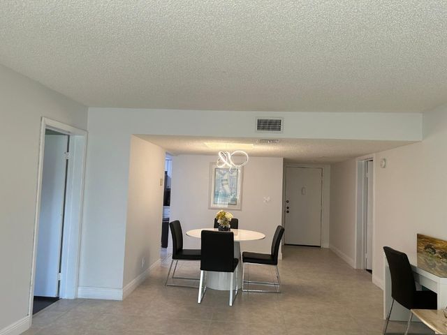 16325 Golf Club Road 109, Weston, FL 33326