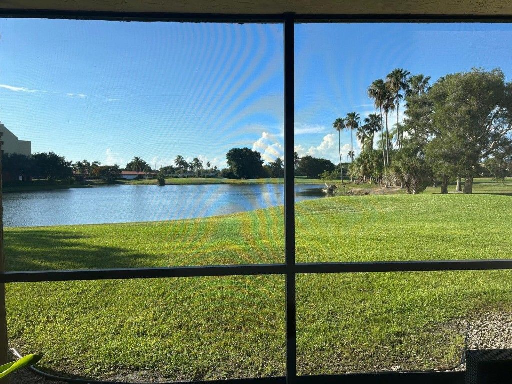 16325 Golf Club Road 109, Weston, FL 33326