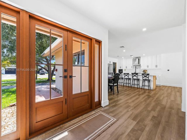 10415 SW 200th St, Cutler Bay, FL 33157