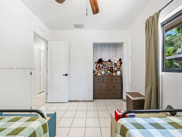 10415 SW 200th St, Cutler Bay, FL 33157