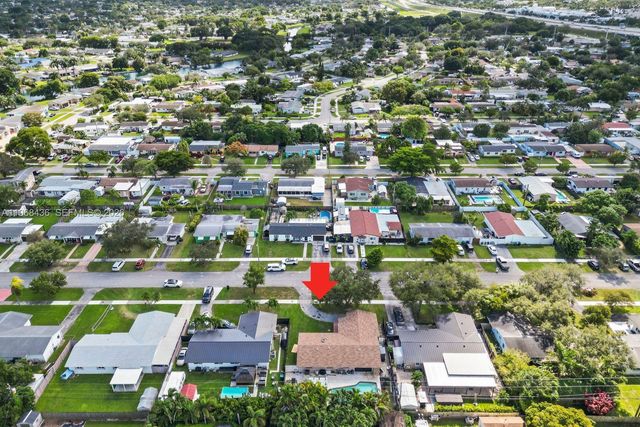 10415 SW 200th St, Cutler Bay, FL 33157