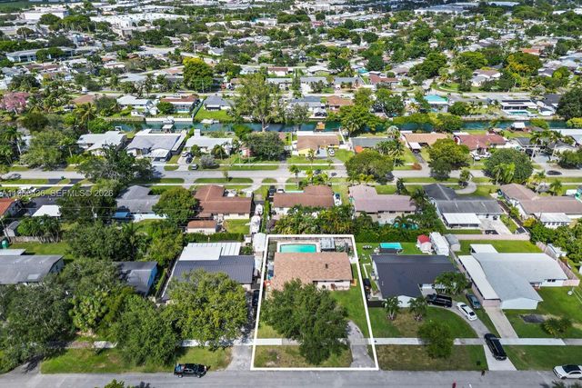 10415 SW 200th St, Cutler Bay, FL 33157