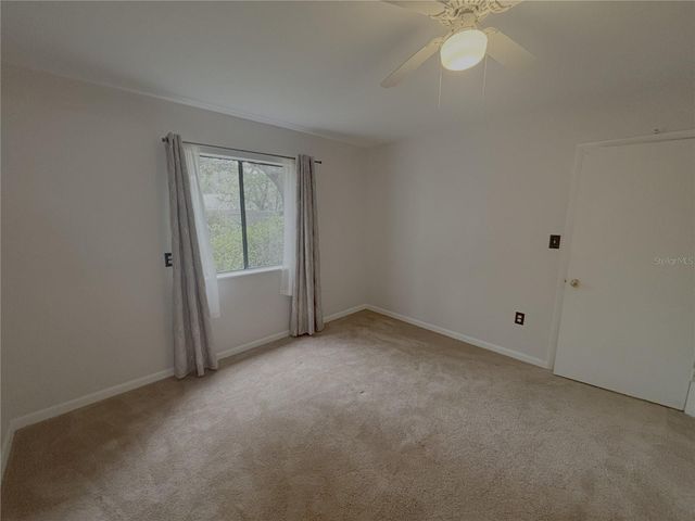 81 SE 16TH AVENUE D-103, Gainesville, FL 32601