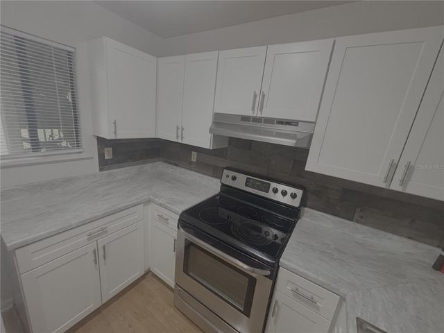 81 SE 16TH AVENUE D-103, Gainesville, FL 32601